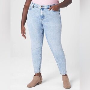 Lane Bryant Signature Fit Skinny Jean Size 26